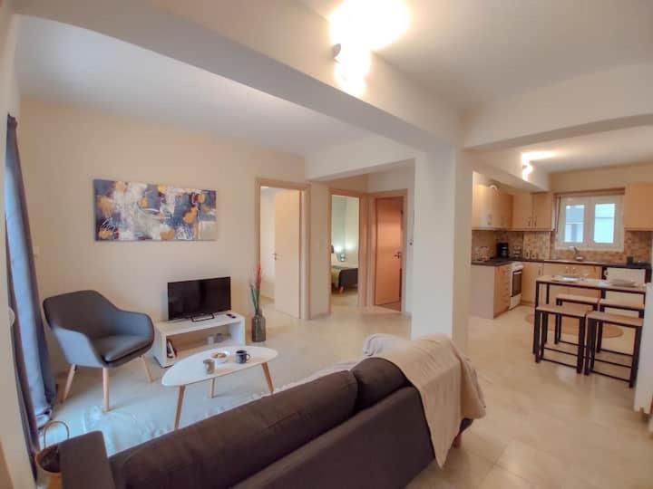 Cozy Modern Apartment يانينة المظهر الخارجي الصورة